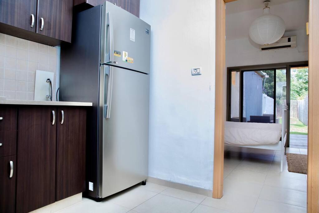 Homey Apartment Near The Beach Hadera Exterior foto